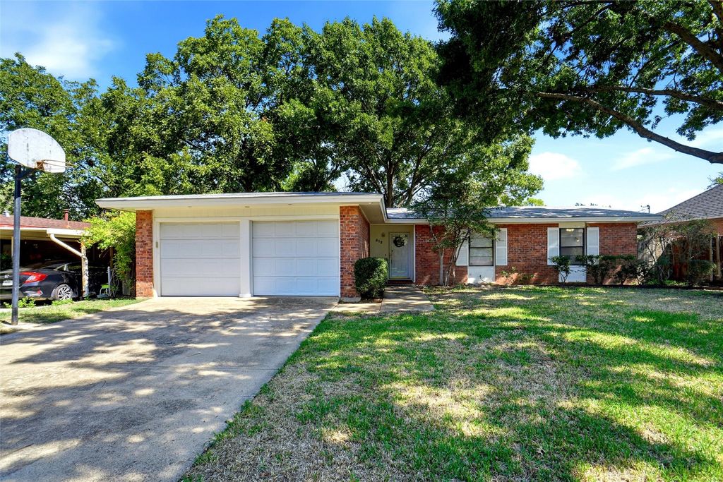 513 Kelly Terrace, Arlington, TX 76010 — photo 2