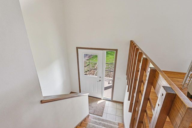 5963 Cherokee Valley Pass, Waunakee, WI 53597