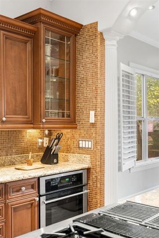 2527 Tremont Place, Denver, CO 80205