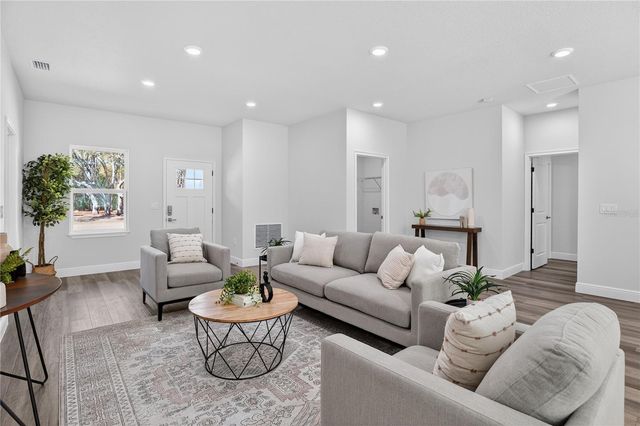 10707 N HATARI DRIVE, Citrus Springs, FL 34434