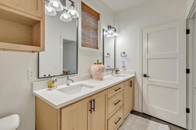 1721 Oso Avenue, Oklahoma City, OK 73108