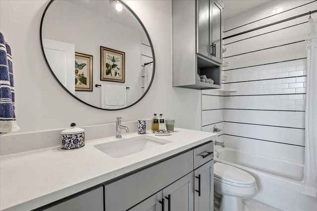 1721 Oso Avenue, Oklahoma City, OK 73108