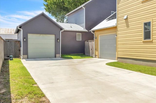 1721 Oso Avenue, Oklahoma City, OK 73108