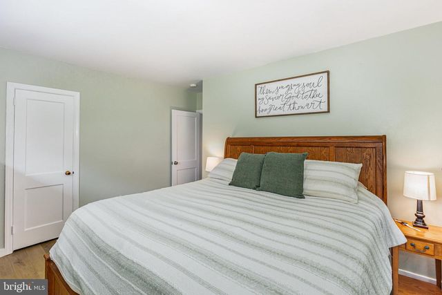 1521 CLEARVIEW AVE, Lancaster, PA 17601