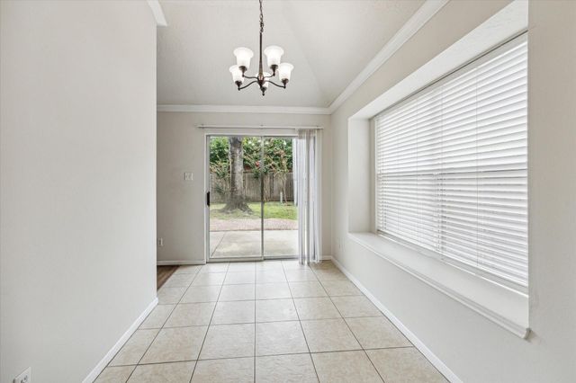 6114 Fox Wind Court, Houston, TX 77041