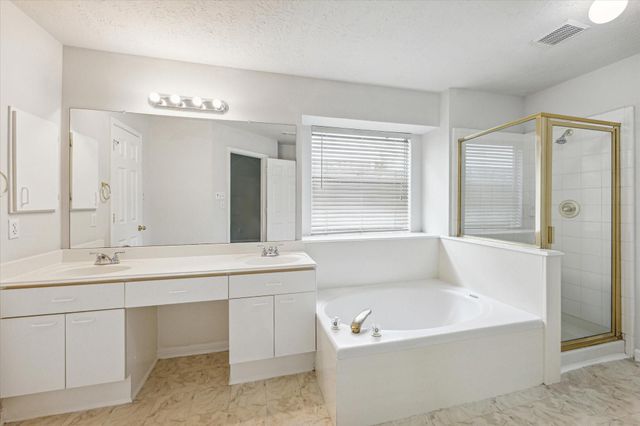 6114 Fox Wind Court, Houston, TX 77041