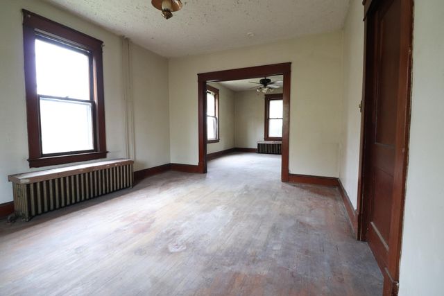 W 113 Pine ST, Clifton Forge, VA 24422