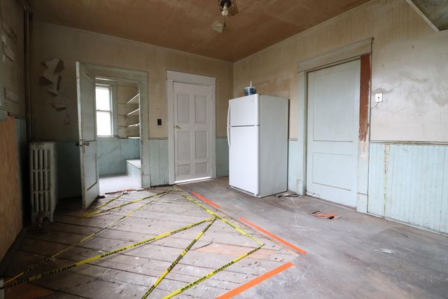 W 113 Pine ST, Clifton Forge, VA 24422