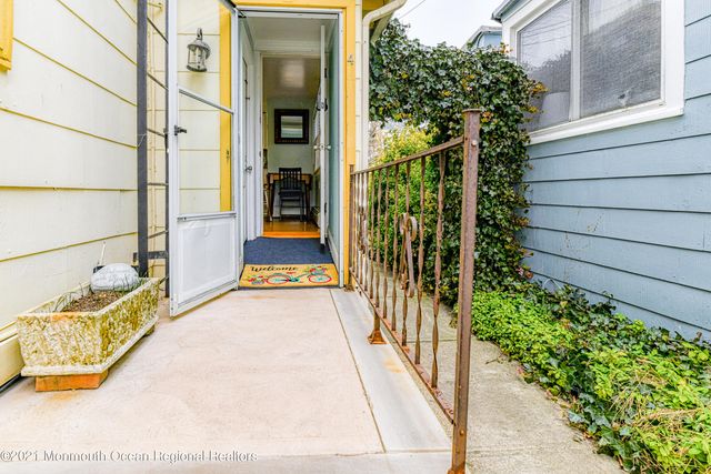 35 Ocean Pathway 4, Ocean Grove, NJ 07756