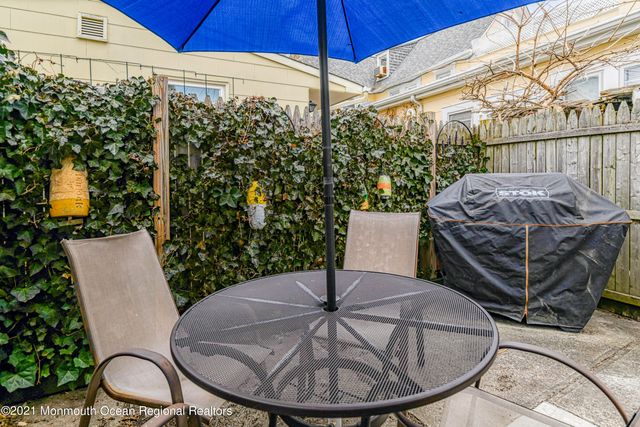 35 Ocean Pathway 4, Ocean Grove, NJ 07756