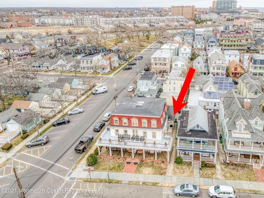 35 Ocean Pathway 4, Ocean Grove, NJ 07756