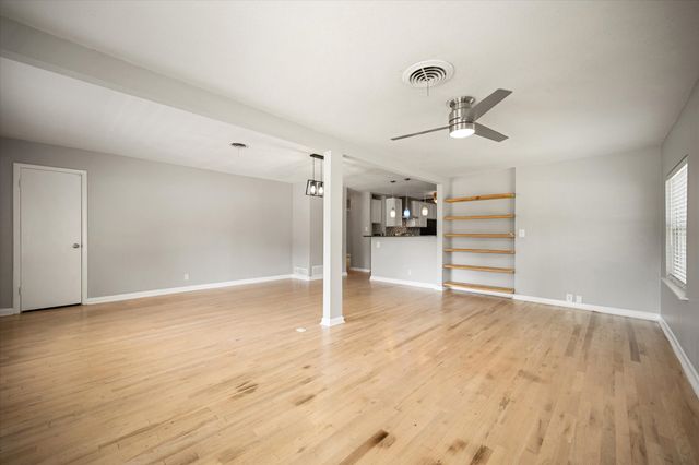 520 Lombardy Lane, Arlington, TX 76013
