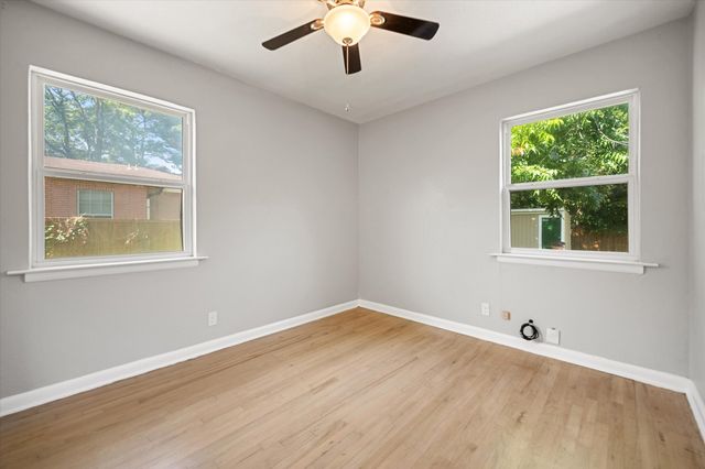 520 Lombardy Lane, Arlington, TX 76013
