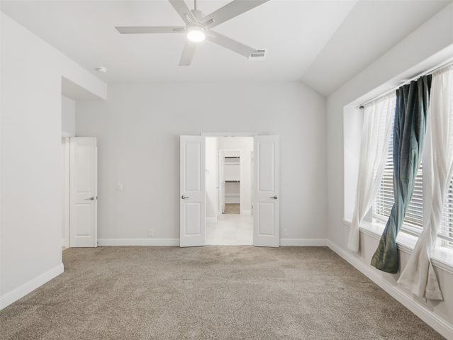 201 Sweetwater Drive, Commerce, TX 75428
