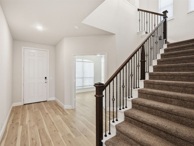 201 Sweetwater Drive, Commerce, TX 75428