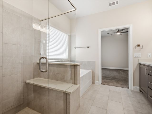 201 Sweetwater Drive, Commerce, TX 75428