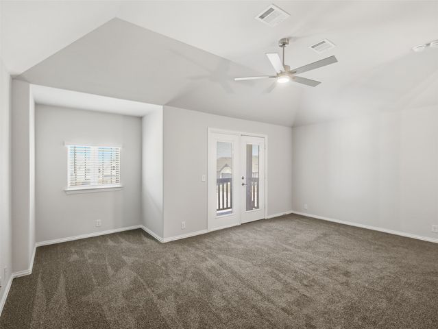 201 Sweetwater Drive, Commerce, TX 75428