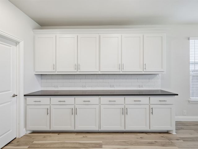 201 Sweetwater Drive, Commerce, TX 75428