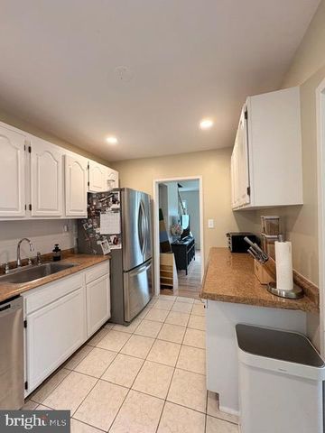 13520 GRENOBLE DR, Rockville, MD 20853