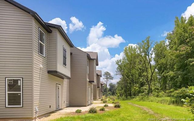 1121 Elk Knob Trail, Fayetteville, NC 28314