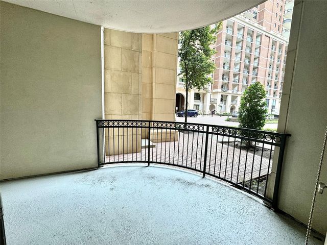 2303 Mid Lane 717, Houston, TX 77027