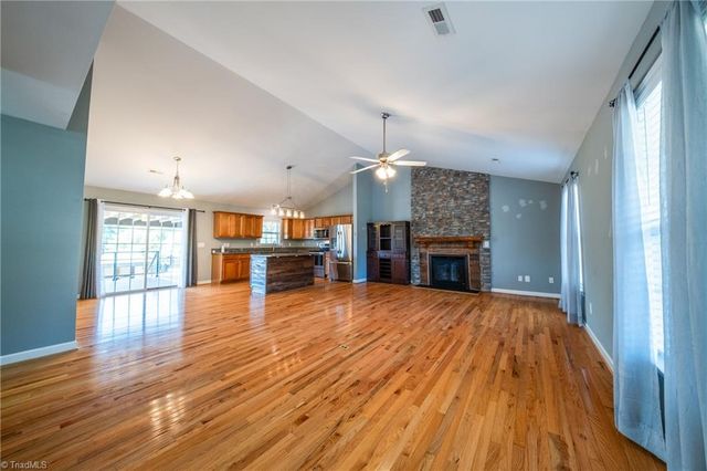 554 Dogwood Acres Lane, Madison, NC 27025