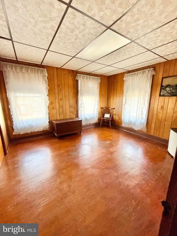 3416 MONTCLARE ST, Reading, PA 19605