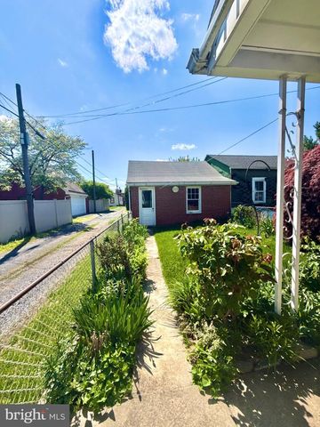 3416 MONTCLARE ST, Reading, PA 19605