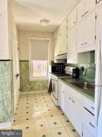 3416 MONTCLARE ST, Reading, PA 19605