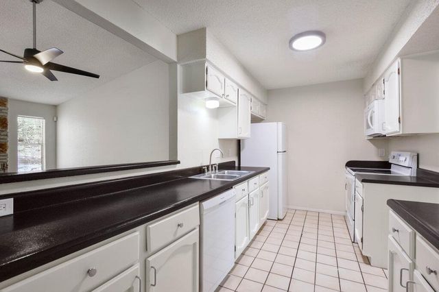 12300 Scribe DR, Austin, TX 78759