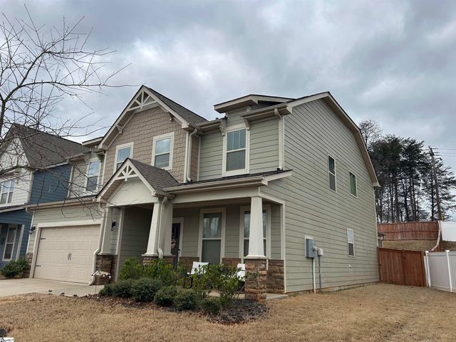 231 Raleighwood Lane, Simpsonville, SC 29681