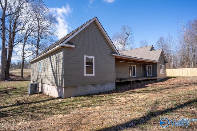 1264 County Road 788, Ider, AL 35981