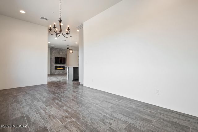 15851 N Studebaker Lane, Tucson, AZ 85739