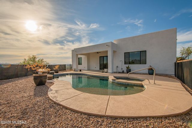 15851 N Studebaker Lane, Tucson, AZ 85739
