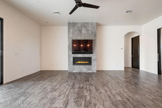 15851 N Studebaker Lane, Tucson, AZ 85739