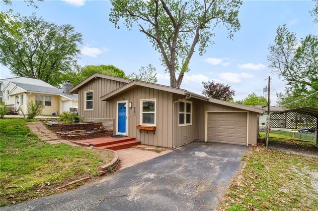 5404 NE 42nd Terrace, Kansas City, MO 64117