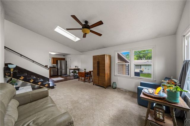 5404 NE 42nd Terrace, Kansas City, MO 64117