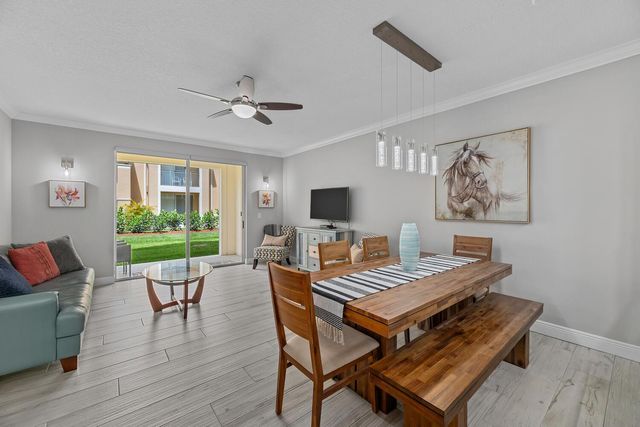 11775 St Andrews Place 103, Wellington, FL 33414
