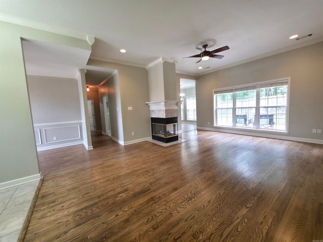 7364 W Ridge Circle, Sherwood, AR 72120