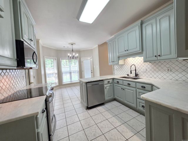 7364 W Ridge Circle, Sherwood, AR 72120