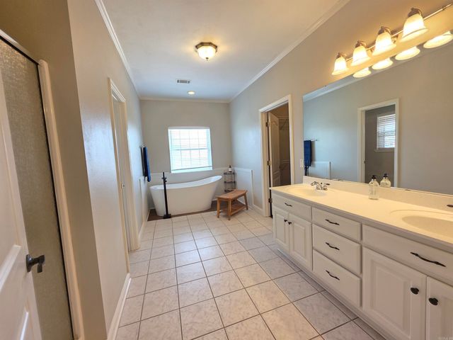 7364 W Ridge Circle, Sherwood, AR 72120