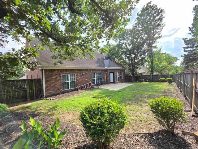 7364 W Ridge Circle, Sherwood, AR 72120