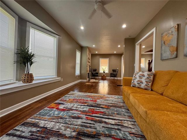 2205 Prospect Avenue, Kansas City, MO 64127