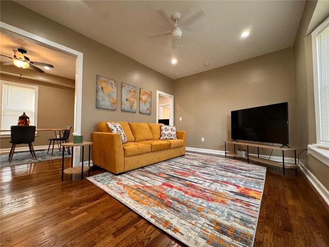2205 Prospect Avenue, Kansas City, MO 64127