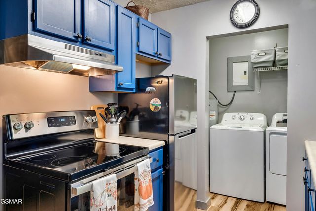 1720 Silver Poplar Lane, Sevierville, TN 37876