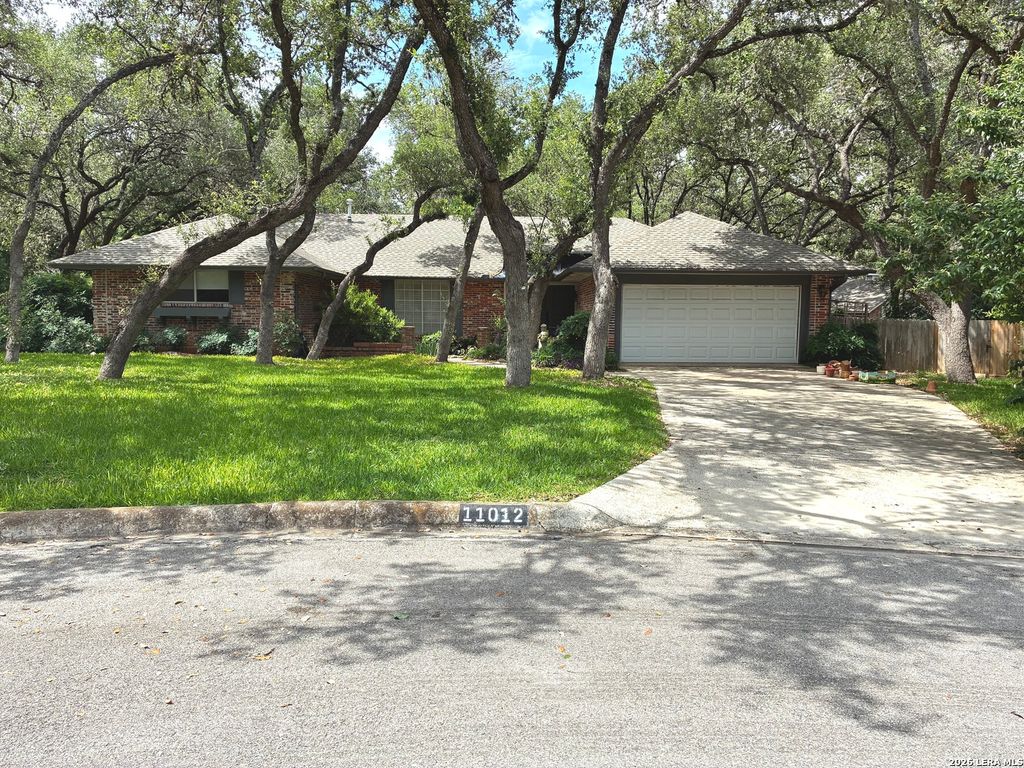 11012 Whisper Hollow, San Antonio, TX 78230
