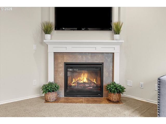 17925 Nw WATERFIELD Ct, Beaverton, OR 97006