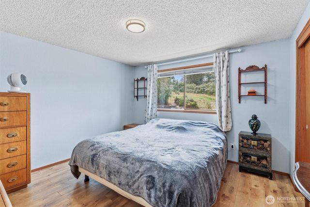352 & Lot 60 Lochwood Drive, Camano Island, WA 98282
