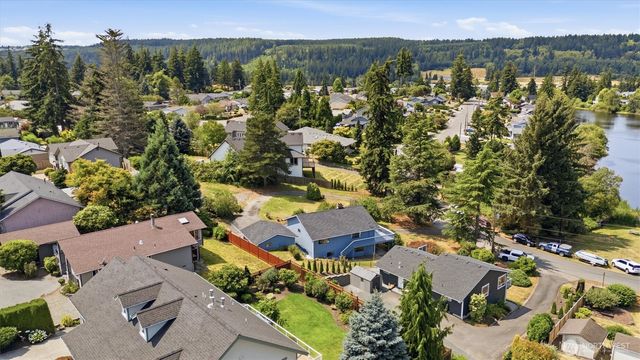 352 & Lot 60 Lochwood Drive, Camano Island, WA 98282