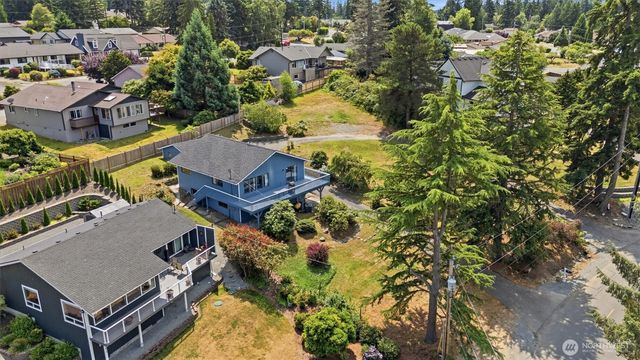 352 & Lot 60 Lochwood Drive, Camano Island, WA 98282